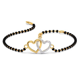 Pulsera Mangalsutra de Doble Corazón Chapada en Oro con Cuentas Negras – Joyería Moderna con Diamantes para Mujer - Product Image 1