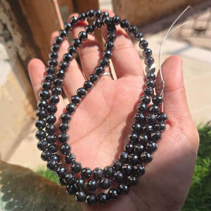 Perlas de Diamante Moissanita Negras de 6.50 MM, Corte AAA, Diamantes Personalizados y Otras Joyas de Diamantes - Product Image 1