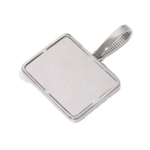 Colgante Rectangular con Letra Grabada Personalizable (1-8 Letras) Joyería Hip Hop - Product Image 3