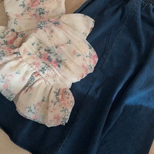 เสื้อเบลาส์ลายดอกไม้ฤดูร้อนแบบ OEM ODM และกระโปรงยีนส์ยาว ชุดลำลองสำหรับผู้หญิง - Product Image 6