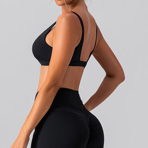 Soutien-gorge de sport simple dos nageur pour femmes grandes tailles, respirant et léger, idéal pour le yoga, la gym et l'entraînement, avec logo personnalisé sur le devant - Product Image 5