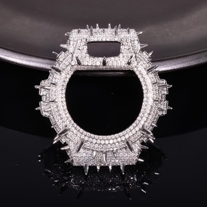 Pièces de lunette de montre en argent sterling 925, étanches, VVS, entièrement serties de moissanite, compatibles testeur de diamant, modèle Thorns Stinger - Product Image 1