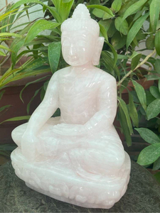 Estatua Grande de Buda de Cuarzo Rosa Tallada a Mano, Escultura de Cristal para Meditación, Fabricante OEM ODM - Product Image 2
