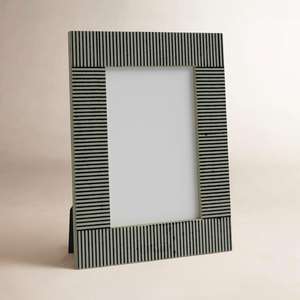 Cadre photo artisanal poli imitation os – Léger et durable - Product Image 4