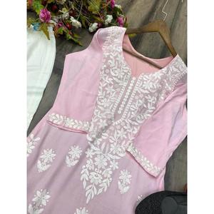 TRAVAIL DE BRODERIE SUR FIL DE RAYONNE À LA MODE KURTI AVEC PALAZZO BÉBÉ ROSE - Product Image 3