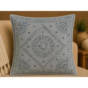 Housse de coussin brodée à la main indienne, taie d'oreiller bohème, housse de coussin décorative pour canapé, décoration intérieure - Product Image 4