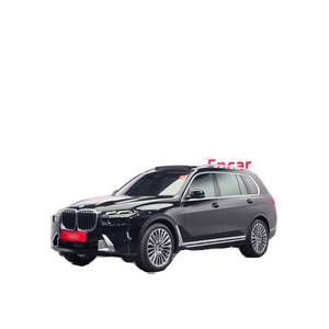 BMW X7 XDrive 40d Design Pure Excellence, Diciembre 2023, 6 Plazas, Diésel, Automático, con 24,034 km, Volante a la Izquierda - Product Image 1