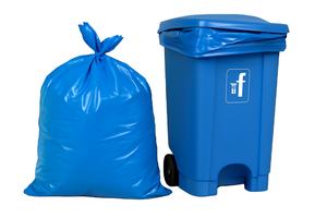 ถุงขยะแบบม้วน ยี่ห้อ Bin Guard สำหรับงานหนัก  ถุงขยะสีน้ำเงิน  ผลิตจากพลาสติก LDPE  รีไซเคิลได้ พิมพ์ลายด้วยเครื่องพิมพ์เฟล็กโซ  ขนาด 8-10 แกลลอน สำหรับใช้ในครัวและสวน - Product Image 2