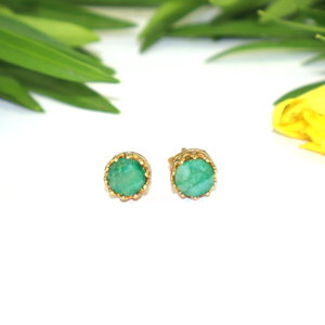 Luxury Fashion Fancy Shape 7 MM Dyed Emerald Gemstone 24k Gold Plated Crown <b>Stud</b> <b>Earring</b> For Women Girls Wholesale Bulk Jewelry - Product Image 3