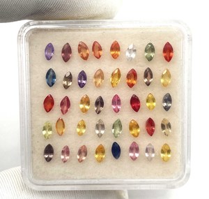 พลอยแซฟไฟร์ธรรมชาติทรงมาร์คีส์ ขนาด 2*4 มม. หลายสี สำหรับทำเครื่องประดับ - Product Image 5