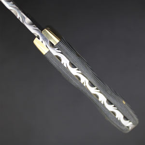 Cuchillos de caza diseñados con punta fina y mango duradero, ideales para cortes precisos en campamentos. - Product Image 2