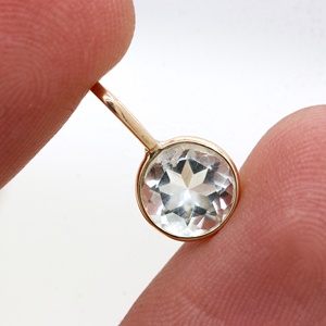 จี้พลอยอเมทิสต์สีเขียวธรรมชาติทรงกลม ตัวเรือนทองคำขาว 14K ประดับพลอยสำหรับผู้หญิง - Product Image 3