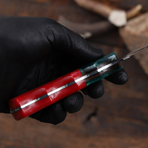 Cuchillo de caza y desollado de hoja fija de acero de Damasco forjado a mano, mango de resina, espiga completa, cuchillo personalizado OEM/ODM, funda de cuero - Product Image 4