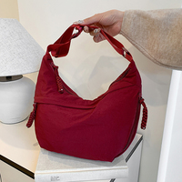 Sac bandoulière bordeaux décontracté en polyester unisexe, sac à main de voyage et de shopping, mignon, style bohème, avec chaînes à pompons, portable