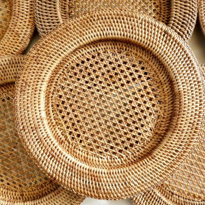 Platos de mimbre y ratán hechos a mano 2026, manteles individuales redondos de 13 pulgadas para decoraciones rústicas de mesas de boda y cenas - Product Image 6