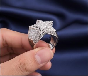 แหวนเงินแท้ 925 รูปดาว ประดับเพชรโมอิสซาไนต์ VVS แบบ Iced Out สไตล์ฮิปฮอป แหวนแฟชั่นสำหรับทุกเพศ ของขวัญเครื่องประดับหรูหรา - Product Image 4