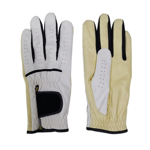 ถุงมือกอล์ฟมือซ้ายมือขวาคุณภาพพรีเมียม ยี่ห้อ Causal Wear ระบายอากาศได้ดี เนื้อผ้านุ่ม พร้อมโลโก้สีตามสั่ง - Product Image 3