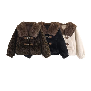 Venta al por mayor de ropa de alta calidad para mujer, nueva, de un solo botón, estilo vintage, moderna, versátil, elegante, holgada y que estiliza la figura. - Product Image 3