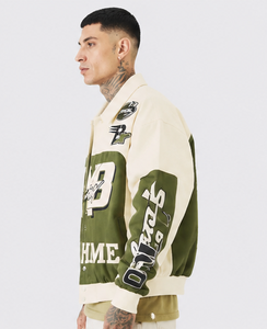 Chaqueta Varsity Cortavientos para Hombre con Diseño de Parche con Letras Verdes, Cuello Camisero, Exterior de Poliéster/Algodón, Logotipo Bordado - Product Image 4