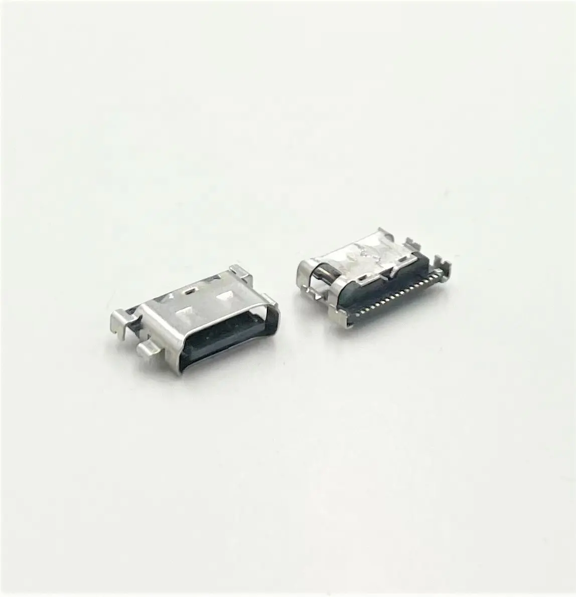 Wasserdichter 16-Pin-Typen-C 3.1 USB-Weiblicher Steckschlüssel Steckverbinder SMT für die Datenübertragung und Aufladung