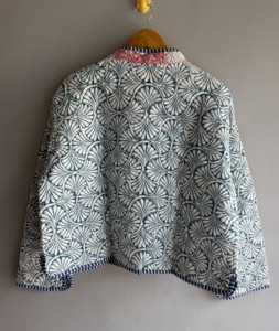 <b>Quilted</b> <b>Jacket</b> Women's Cotton Printed Geometric <b>Pattern</b> V-Neck Drop Shoulder Full Sleeve Summer Style gift for her - Product Image 6