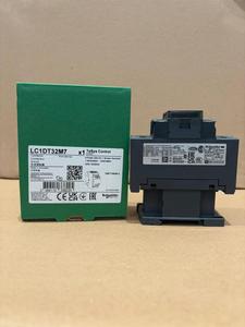 Contactor Schneider TeSys D Control LC1DT32M7 4P (4 NO) AC 1 440V 32A 220V AC 50/60Hz Bobina de Cuatro Fases Jakarta Raya - Product Image 2