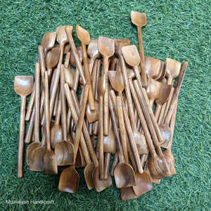 Cuillère en bois de qualité d'excellence servant un ustensile en bois pour la cuisine Cuillères à miel pour usage quotidien de l'artisanat de Muawiyah - Product Image 2