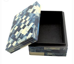 Elegante caja de joyería artesanal de resina, solución de almacenamiento de diseño artístico único para tesoros preciosos, decoración del hogar - Product Image 6