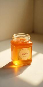 Pure Golden Shilajit Miel Naturel Riche Saveur À Base De Plantes Lisse Texture Épaisse Meilleur Bien-Être Quotidien Nourriture pour Boulangerie Boissons En Vrac - Product Image 4