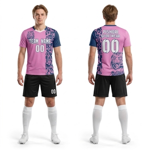Kit de football personnalisé en polyester turquoise et noir avec des panneaux hexagonaux audacieux et un short assorti - Product Image 2