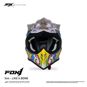 El casco JPX Fox1 Motif X 44 Supermoto Cross ofrece una protección superior y un estilo audaz para la mejor experiencia de motocross. - Product Image 1