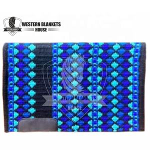 Équipement essentiel pour les courses de chevaux équestres Tapis de selle en feutre de laine mérinos américain Western Show Couverture confortable pour - Product Image 3