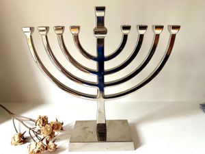 Polished <b>Silver</b> Metal Menorah Candle Holder Hanukkah Traditional Candelabra Tabletop Elegant Home Decor Stand - Product Image 6