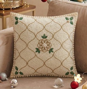 Housse de coussin brodée de perles traditionnelle abordable pour la décoration festive de la maison, la décoration de mariage, le style du canapé et les cadeaux - Product Image 2