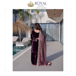 Proveedor Mundial Vende Ropa Pakistaní, Colección de Trajes de Terciopelo Pesado con Bordados para Bodas - Product Image 4