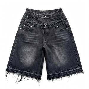 Pantalones cortos de mezclilla para hombre al por mayor, de doble cintura alta, pierna ancha, hasta la rodilla, estilo vintage, transpirables, ecológicos, con cierre de botones - Product Image 1