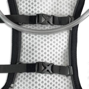 Mochila y Chaleco de Hidratación Ligeros y Transpirables para Correr con Correas de Pecho Ajustables, Capacidad de 21L, Diseño a Rayas de Poliéster - Product Image 4