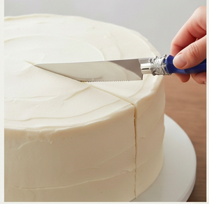 Juego de utensilios para servir pasteles de acero inoxidable grabado con mango azul real, perfecto para bodas, fiestas de cumpleaños y ocasiones especiales - Product Image 5
