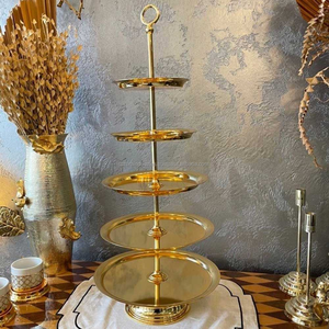 Présentoir à gâteaux en métal de qualité supérieure pour les événements d'exposition Fabricant et exportateur de fêtes de mariage Inde par Azora Industries - Product Image 1
