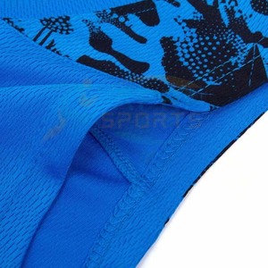 Meilleur Choix des Clients - Offre Spéciale : Ensembles d'Uniformes de Basketball en Tissu Maille Respirant Anti-Rétrécissement - Product Image 5