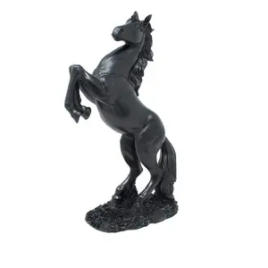 Figura de Caballo Tallada en Mármol Negro Más Vendida, Material Ónix Disponible en Pakistán - Product Image 1