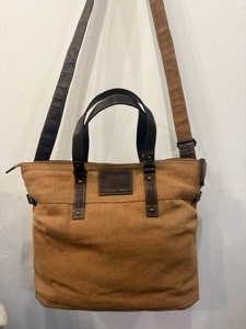 Sac fourre-tout en toile grande taille marron décontracté avec poignée et fermeture à boucle pour usage quotidien - Product Image 1