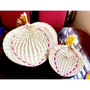 Abanico Decorativo Ecológico Hecho a Mano en Vietnam con Palma de Bambú y Seagrass, Ideal para el Hogar, Bodas y Fiestas - Product Image 3