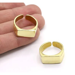 Anillo Geométrico de Latón Chapado en Oro, Unisex, Moderno, Minimalista, Joyería de Moda para Uso Diario - Product Image 3