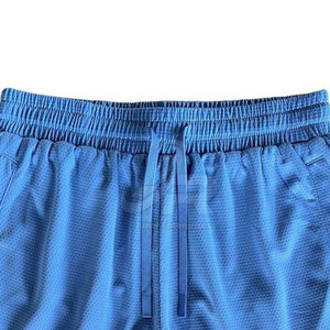 Shorts en mesh pour hommes, service OEM, design de logo personnalisé, 100 % polyester, légers. - Product Image 5