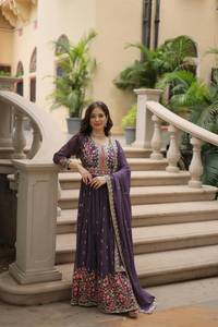 Conjunto de traje Anarkali bordado para mujer con dupatta, ropa étnica de diseñador, vestido tradicional indio para bodas y fiestas. - Product Image 5