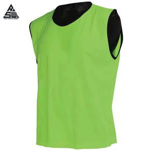 Maillots de football réversibles Eagle View Custom Sports Mesh isolés, respirants, légers, multicolores - Product Image 5