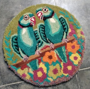 Handmade Tufted Parrot Rug Colorful Bird Floor Mat Decorative Round Parrot Design Carpet for HomeTropical BirdThemeAccent carpet - Product Image 2