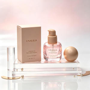 Flacon pompe carré en verre personnalisé de 30 ml avec bouchon à bille pour sérum facial, huile essentielle, soins de la peau et emballage cosmétique - Product Image 3