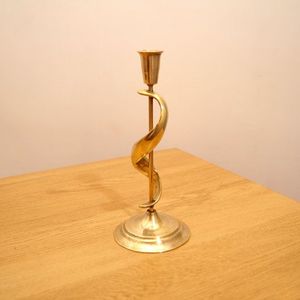 Artistic Handcrafted Metal Decor Item Antique Finish Premium Quality Rustic Design Elegant Piece for Home Hotel Decoration Use - Product Image 1